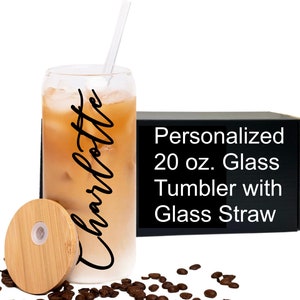  Scoozee Drinking Glasses with Straws (Set of 4, 18 oz) - Glass  Cups with Glass Straws - Glass Tumbler for Iced Coffee, Beer, Tea -  Aesthetic Cute Coffee Bar Accessories : Home & Kitchen