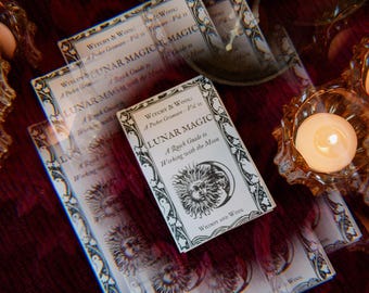 Grimorio de bolsillo de Magia Lunar (PDF) + Tutorial de plegado / Guía de brujería para principiantes (Witchy and Wool Vol. 2)