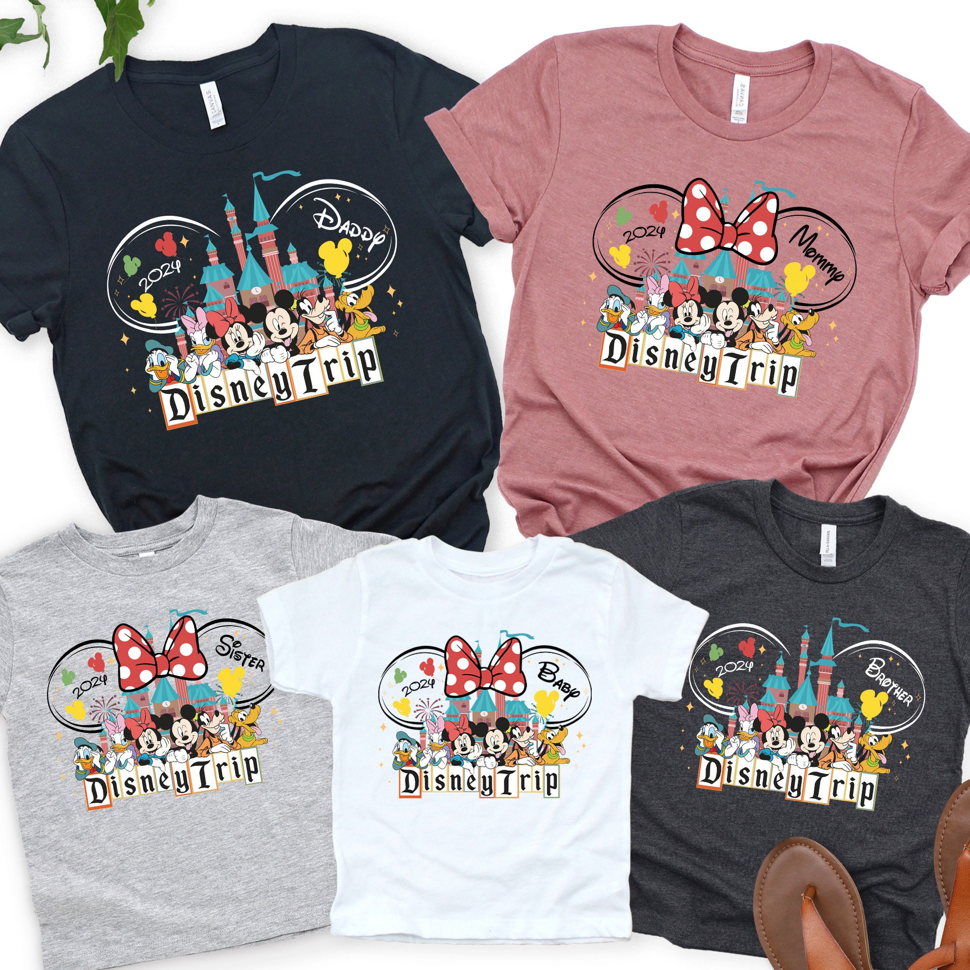 Discover ディズニー ファミリートリップ メンズ レディース ファミリーTシャツ ミッキー ミニー ディズニー社100周年 Disney Family Trip 2024