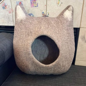 Cat house