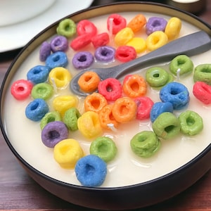 Handmade Fruit Loops Scented Cereal Candle - Soy Wax