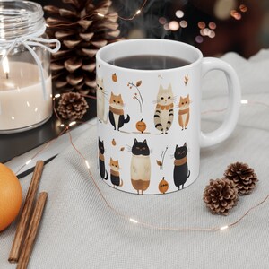 Chic Cat Lover&#39;s Tea Mug, Stylish Cat Pattern Cup