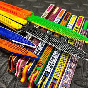 Balisong Butterfly Knife Trainer STL File - 3D Printable Fidget Toy, 3D Printable Butterfly Knife STL File: Base & Flower Version