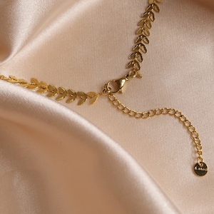 LIVIA Collar de Hojas en Oro y Plata Acero inoxidable de alta calidad Corona de laurel Diosa griega romana Joyería unisex del Imperio Romano imagen 7