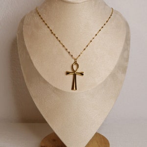 LE CAIRE Collier doré avec pendentif croix égyptienne Croix Ankh Ankh Chaîne en acier inoxydable gaufrée délicate Bijoux symboliques image 10