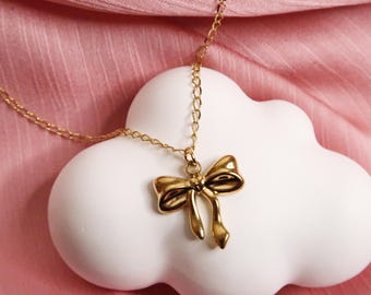 LOLIE - Delicate Bow Necklace in Gold & Silver | Coquette Soft Girl Jewelry | Minimalist Stainless Steel Layered Bow Necklace