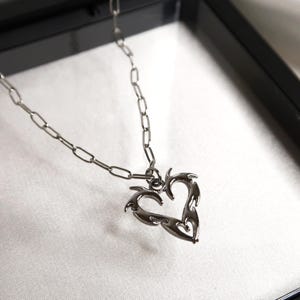 YIN - Edgy Unisex Heart Necklace | Stainless Steel | Tribal 90s Style | Handmade | Futuristic Eboy Egirl Goth Punk Grunge Cool Girl Chain