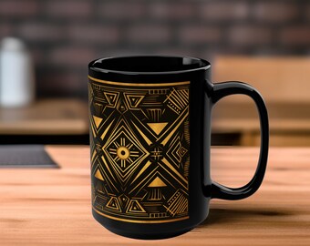 Taza elegante y con un toque de distinción, ideal para ejecutivos, como regalo inspirador, perfecta para la cocina o la decoración del hogar. Disponible en dos tamaños: 11 onzas y 15 onzas.