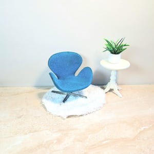 Dollhouse Brio Arne Jacobsen blue Swan swivelchair 60s