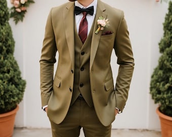 オリーブグリーンのスリーピーススーツ：スリムフィットウェディング