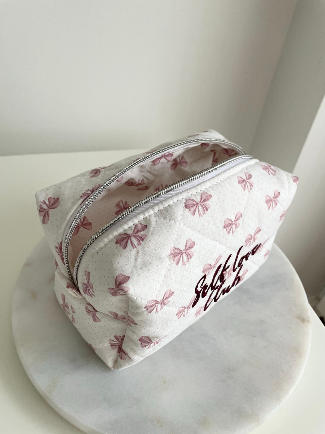 Powder Pink Ribbon Makeup Bag ,toiletry Bag It Girl Makeup Bag Quilted