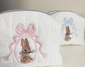 Kaninchen und Schleife bestickte Babypflegetasche – Osterhase Babyparty Geschenk Windeltasche – Windeltasche – Muttertagsgeschenk – Geschenk für Neugeborene