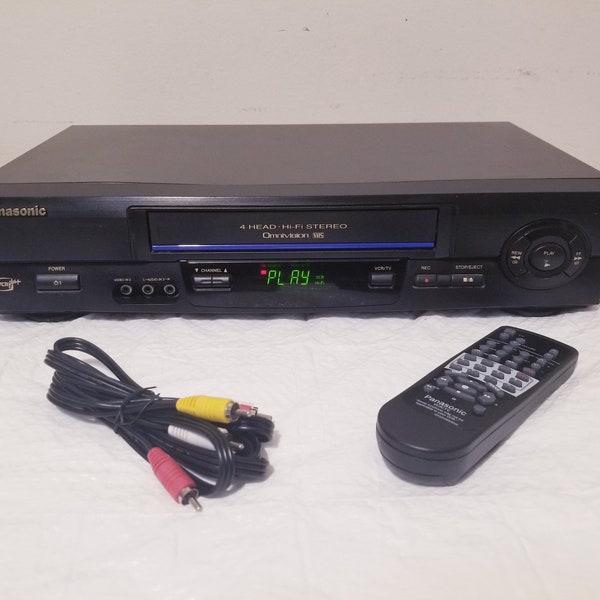 Panasonic PV-V4611 VCR 4 Head Omnivision VHS Recorder w/ Remote Tested and rca cables