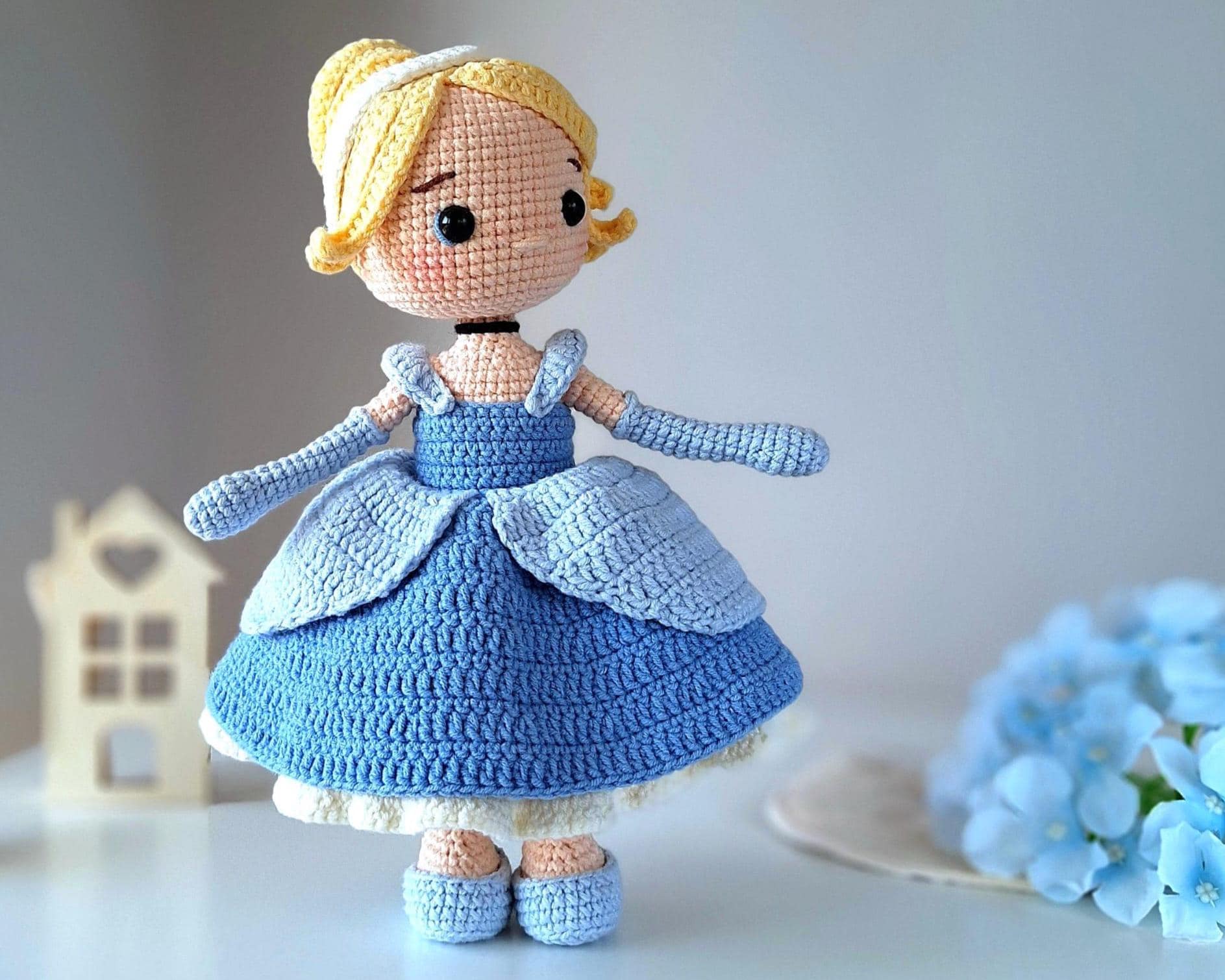 crochet cinderella dress Princess Doll Amigurumi English Pattern Pattern House Of Cb Persephone V-Neck Short Dress English Pages Color:Ice Blue/Silver/Gold
