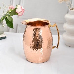 Waterkan van gehamerd koper, rustiek keukendecor, koperen kan van 2 liter, eettafeldecor, gezondheidsvoordeel ayurveda, gratis expreslevering