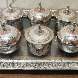 Neusilber Schale-Tablett Set, Set von 6 Schüsseln mit Meena Arbeit & 1 Tablett, Tischdekoration, Diwali Decor, kostenlose Express Lieferung