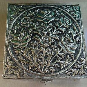 Duits zilver fijn gesneden droog fruit serveerdoos, sieradendoos, opbergdozen, Diwali-decor, tafeldecor, woondecoratie, gratis expreslevering