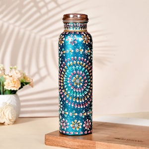 Zuiver koperen waterfles voor joint Gratis en lekvrij, handgeschilderd kunstwerk, duurzame fles, Ayurveda-gezondheidsvoordeel, gratis expreslevering