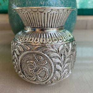 Duitse zilveren handgegraveerde kalash, hindoeïstische rituele zware kalash, kalash voor puja, diwali pooja, poeja-accessoires, gratis expreslevering