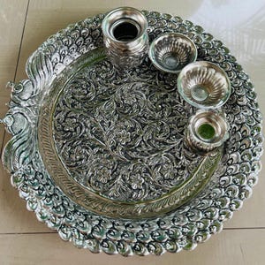 Duitse zilveren puja-thali-set, pauw-thali-set, tempeldecor, Pooja thali-set voor hindoefestivals, bruiloften en cadeaus Gratis expreslevering