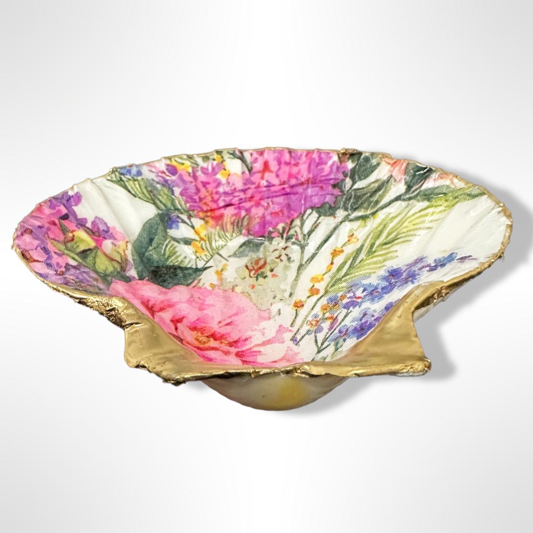 Garden Bloom Scallop Shell Trinket Dish – Gold Rim - Thumbnail 3