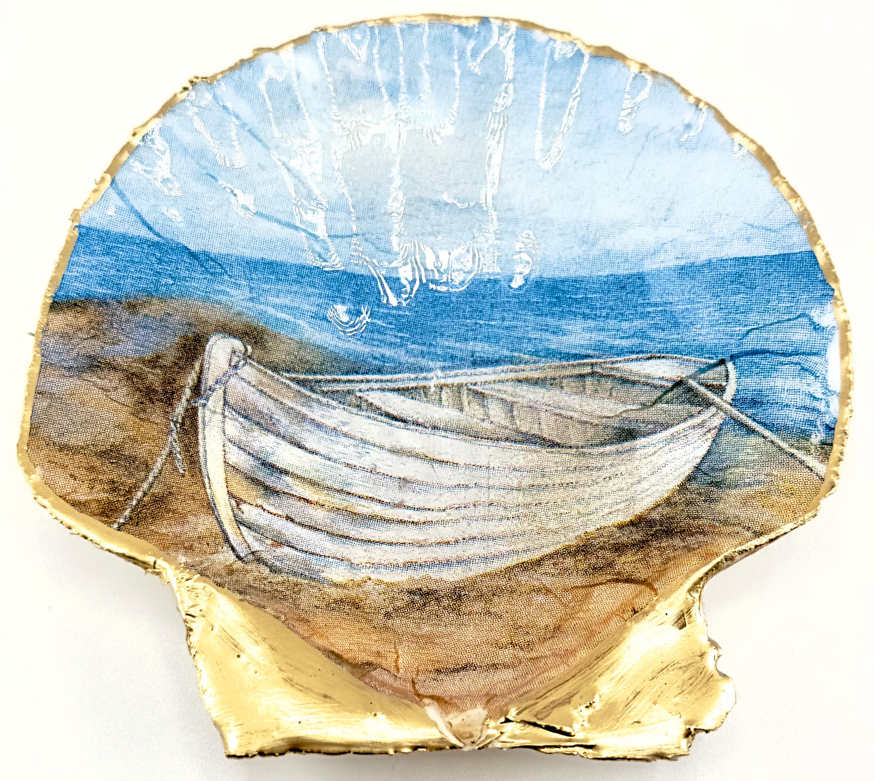 Coastal Elegance Decoupage Soap Dish with Hand-Applied Gold Rim and High-Gloss Finish
