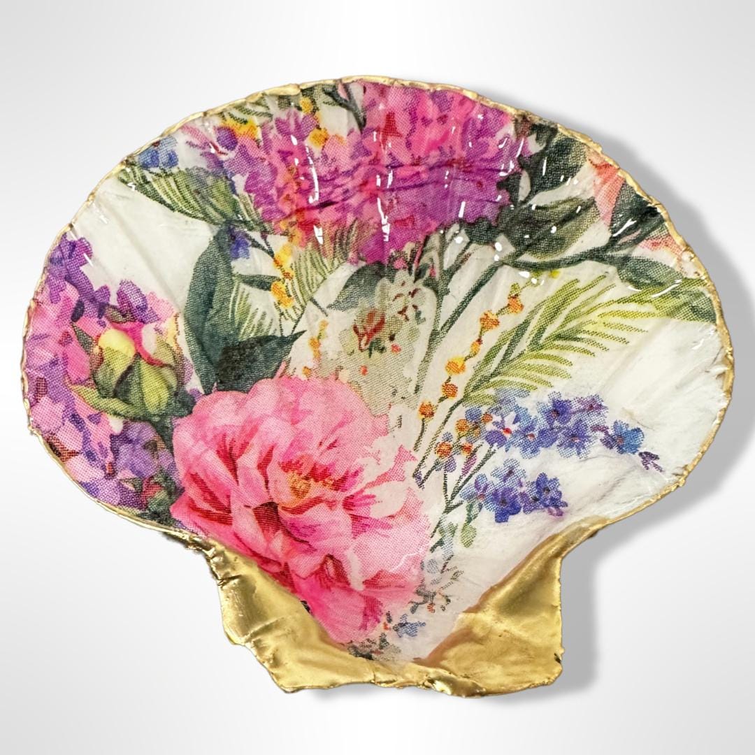 Garden Bloom Scallop Shell Trinket Dish – Gold Rim - Thumbnail 2