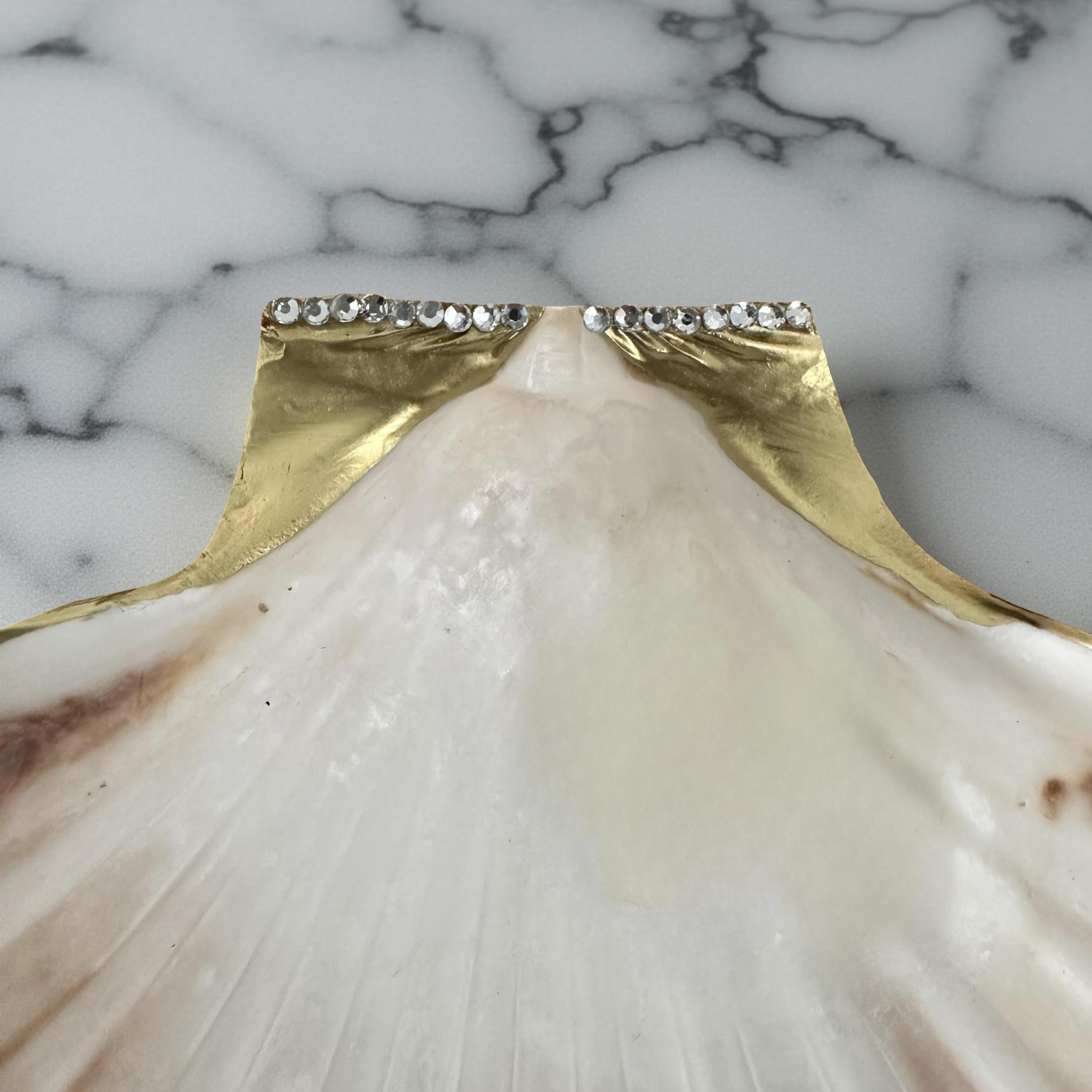 Sunset Blush Scallop Shell Dish – Gold & Rhinestones - Thumbnail 2