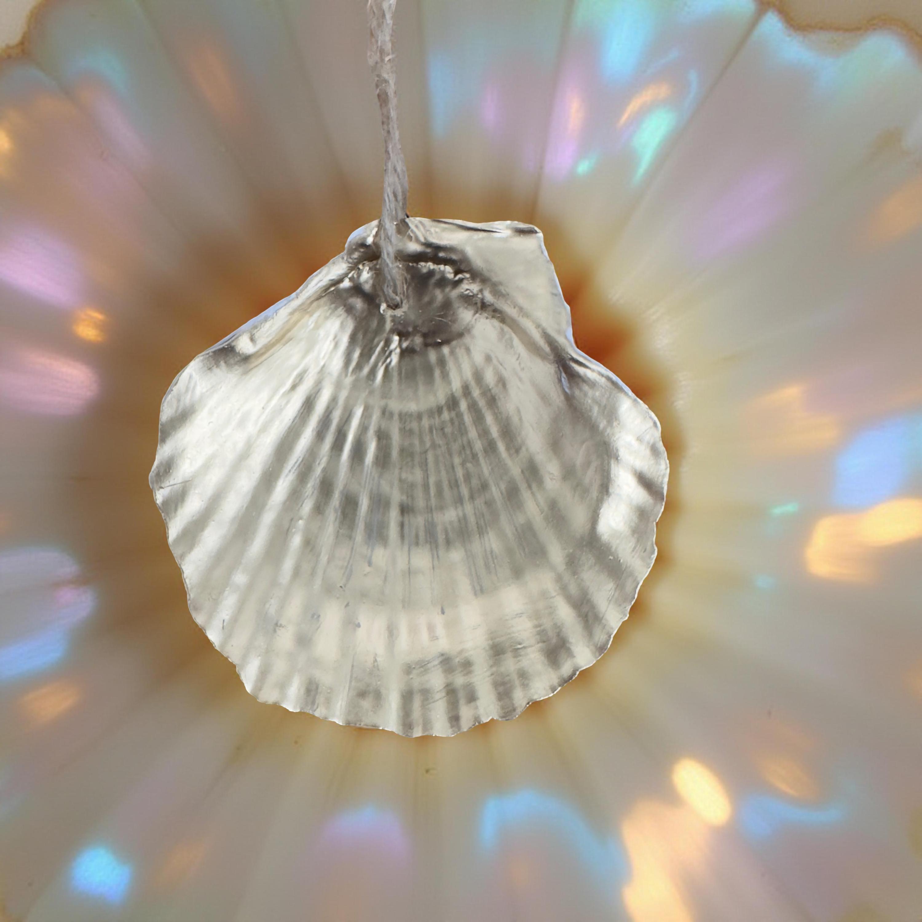 White & Metallic Scallop Shell Ornament – Silver or Gold Rim | Coastal Christmas Décor | Handmade - Thumbnail 2