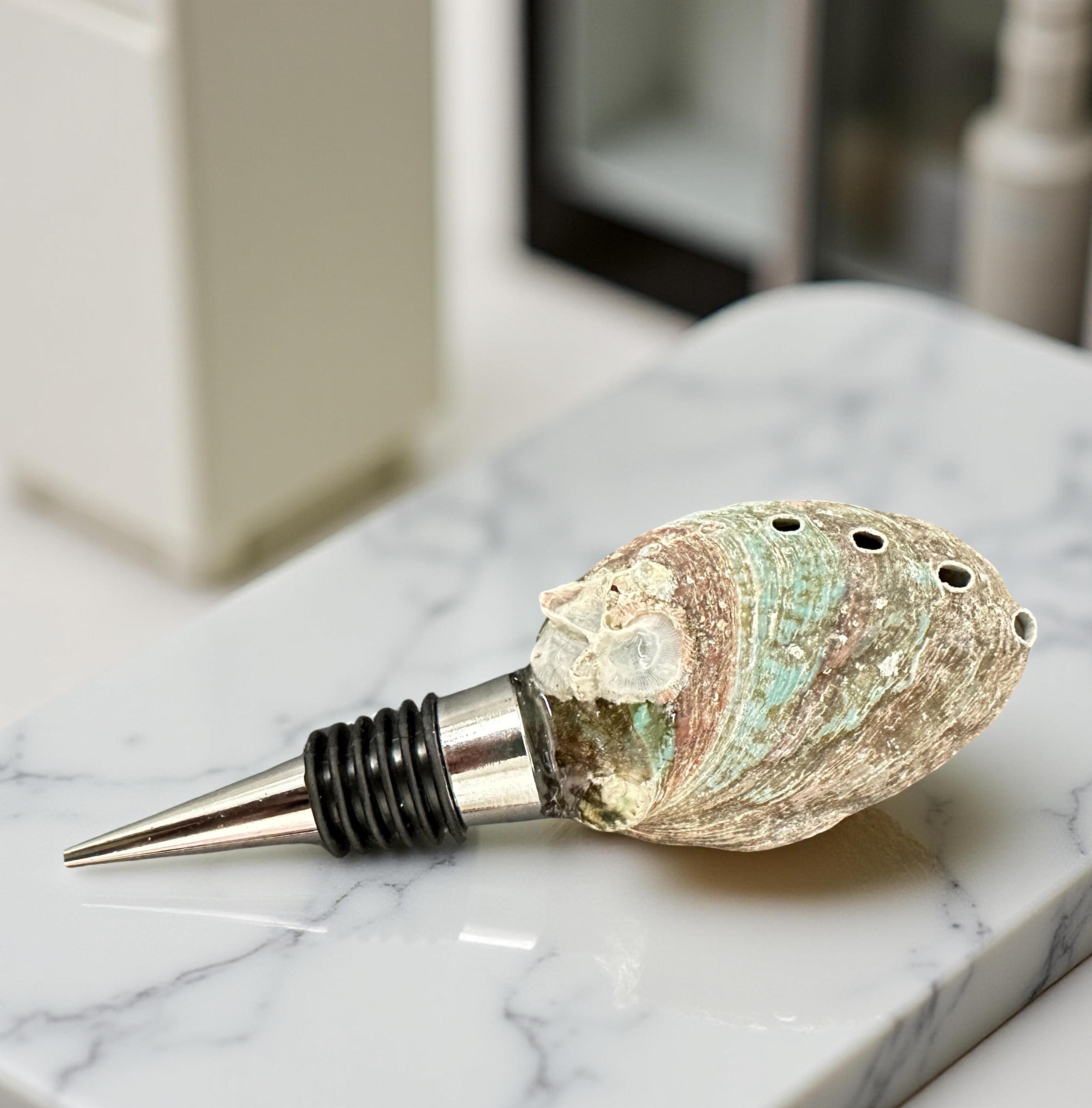 Iridescent Abalone Shell Wine Stoppers – Mother-of-Pearl Coastal Bar Gift - Thumbnail 2