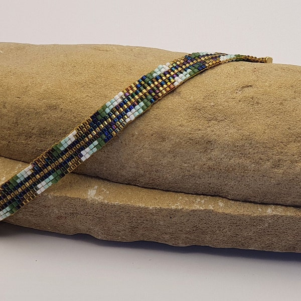 Bohemian cuff bracelet woven with miyuki delicas beads