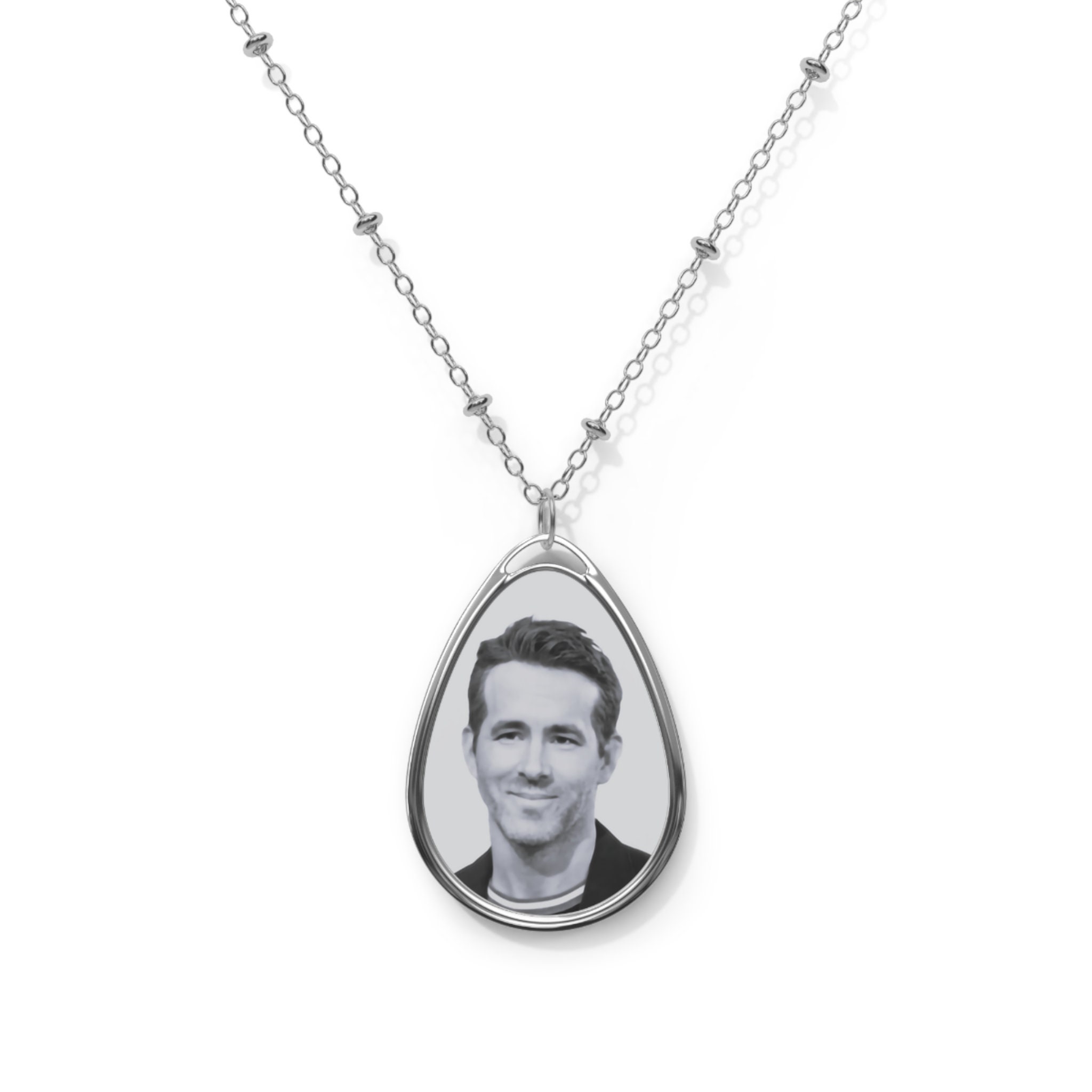 Ryan reynolds necklace deals