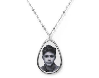 Collar de Niall Horan / Idea de regalo de joyería de celebridades / Adorno para fans de Niall Horan / Idea de regalo de collar personalizado