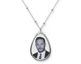 Tom Hardy Necklace | Celebrity Jewelry Gift Idea | Ornament for The Revenant Movie Fans | Custom Necklace Gift Idea