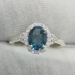 6×8 Oval Cut Gemstone, Diamond Cluster Ring , Vintage Ring,  Birthstones Ring, London Blue Topaz Ring, Natural London BT Ring,  Wedding Ring