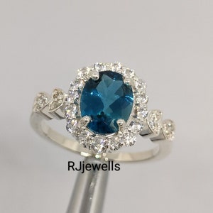 Anillo de bodas con topacio azul de Londres, anillo de diamantes en racimo, topacio azul de Londres natural, anillo con piedra natal de diciembre, anillo de promesa, regalo para amigos