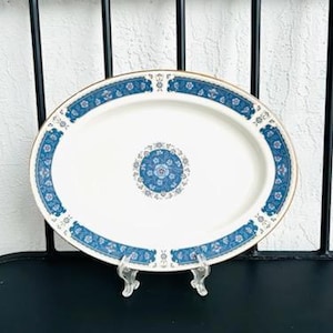 Carico Renaissance Oval Serving Platter - Vintage Carico 13" Serving Platter - Vintage Carico "Renaissance" 13in Oval Serving Platter