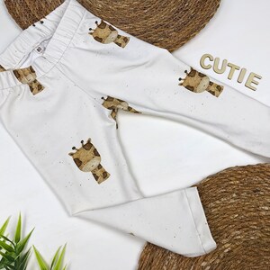 Baby and toddler leggings with a giraffe motif image 8