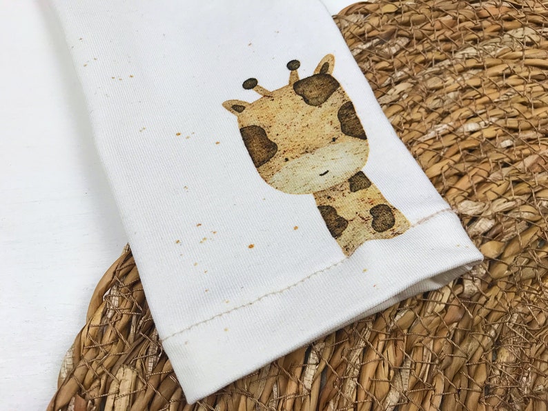 Baby and toddler leggings with a giraffe motif image 6