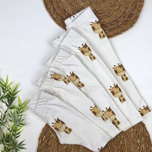 Baby and toddler leggings with a giraffe motif image 10