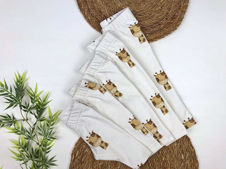 Baby and toddler leggings with a giraffe motif image 10