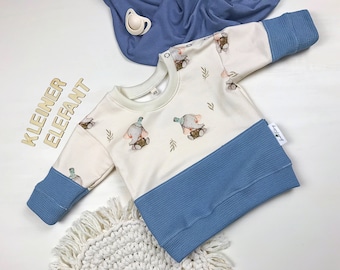 Baby sweatshirt with elephants | Baby sweater | Shoulder button placket | Organic cotton | Waffle jersey