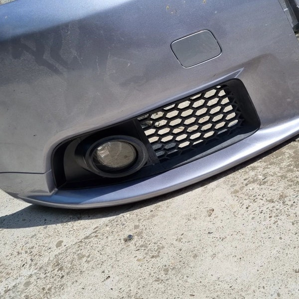 Audi A3 8P S-line honeycomb foglight grill