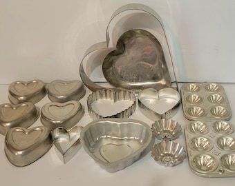 Vintage Aluminum Heart Tart Mold Set: Kitchen Classroom Decor