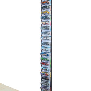 Displaystandaard met plankopslag voor Hot Wheels-kaarten (ook Matchbox Majorette enz.)