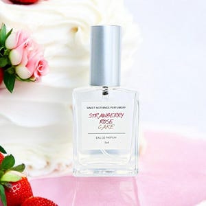Strawberry Rose Cake Perfume: Gourmand Sweet Scent (15ml)