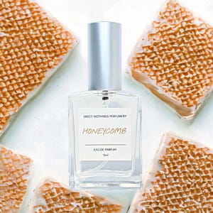 Honeycomb Perfume- Honey Perfume, 15ml Size, Gourmand Perfume, Foodie Perfume, Sweet Perfume, Gift Ideas, Handmade Perfume