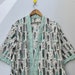 see more listings in the Baumwoll-Kimono und Robe section