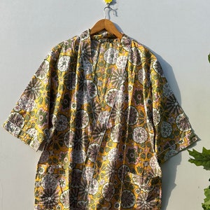 Floral Print robes, bridesmaid kimono robe, floral kimono, Beautiful bridal kimono, Indian floral gown, Indian floral robe, printed organic