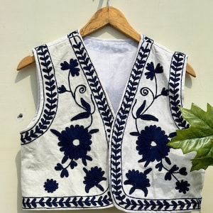Suzani vest, Suzani Embroidery jacket, Embroidery vest,hand Embroidery vest,Suzani waistcoat,Cotton jacket,handmade jacket boho style jacket